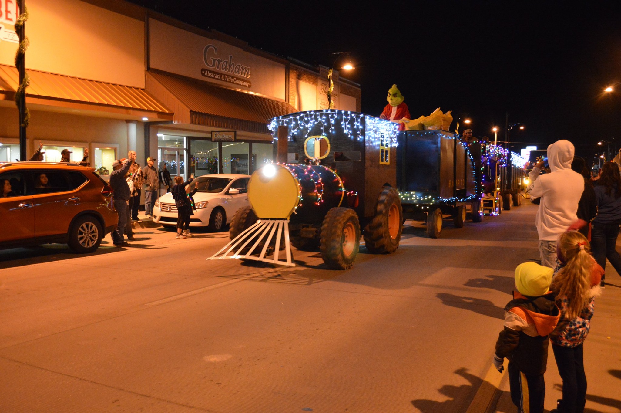 Christmas Parade Hampton Farms The Roosevelt Review